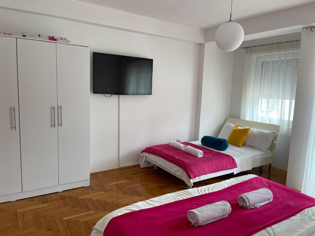 Front Beach Exclusive Apartments Struga Exterior photo