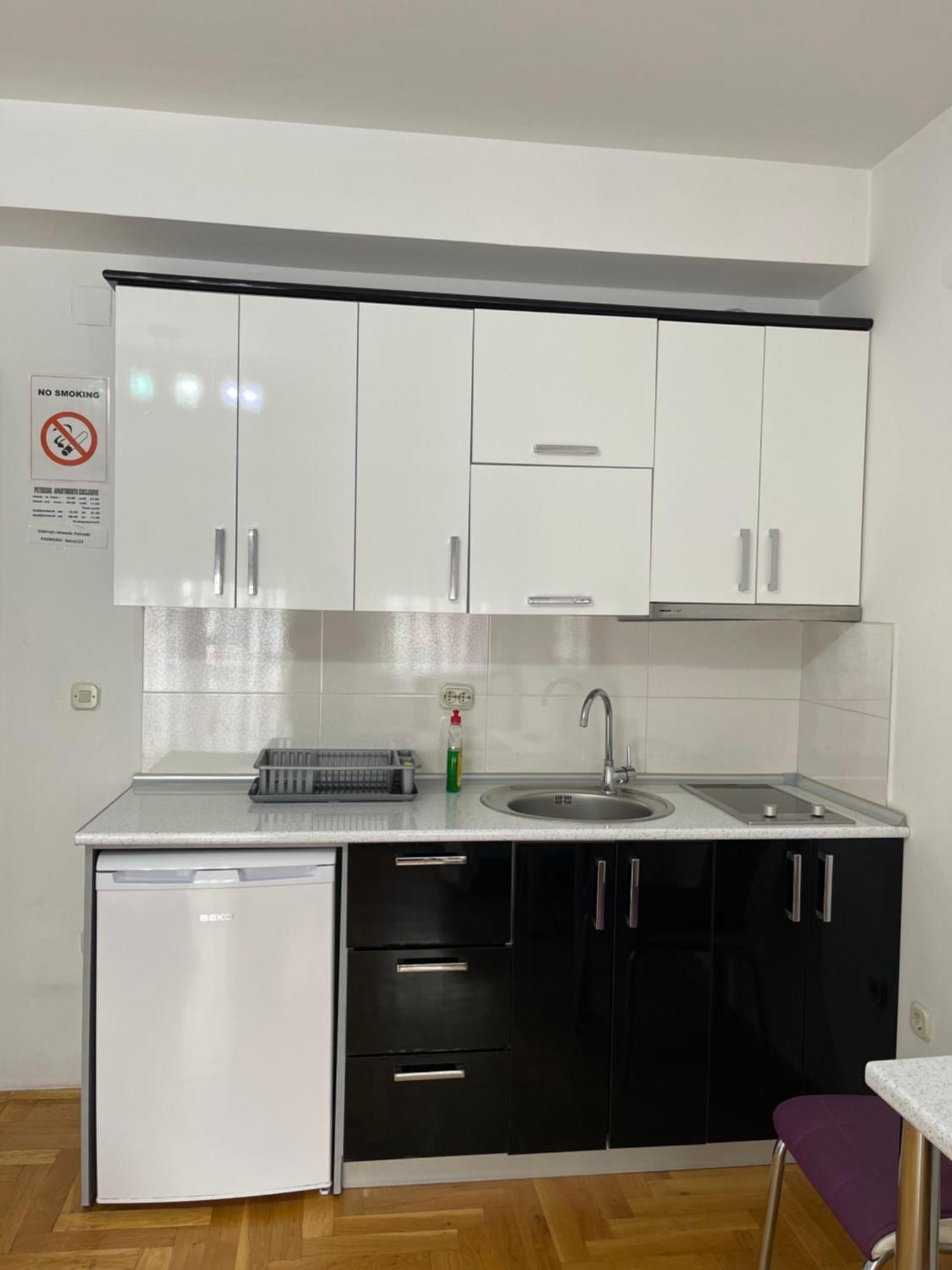 Front Beach Exclusive Apartments Struga Exterior photo