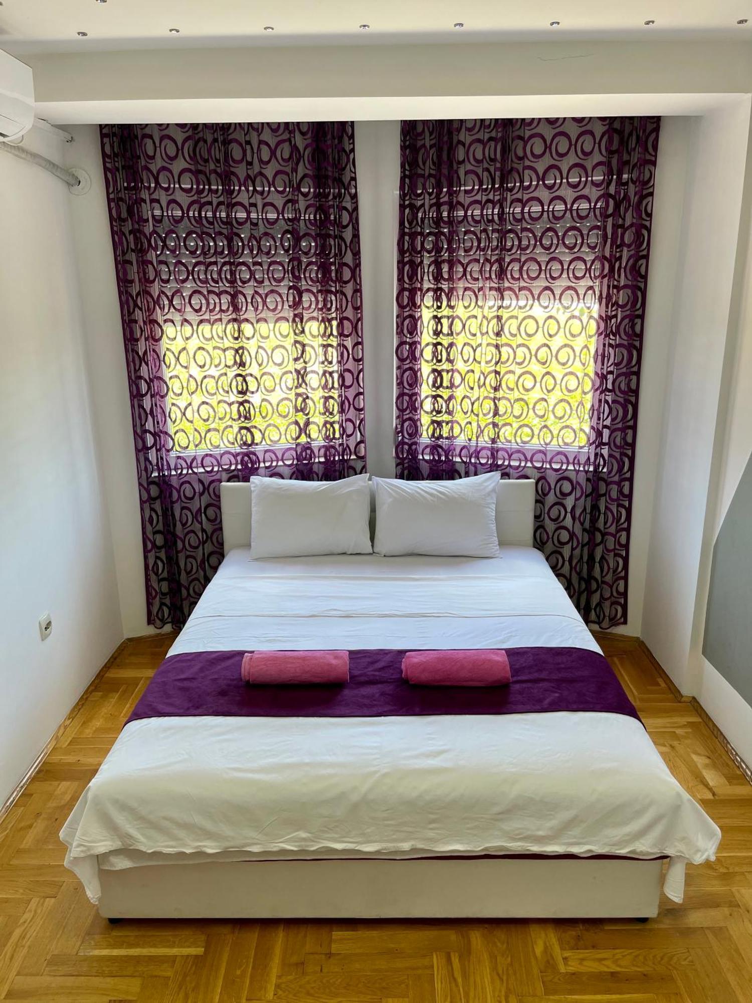 Front Beach Exclusive Apartments Struga Exterior photo