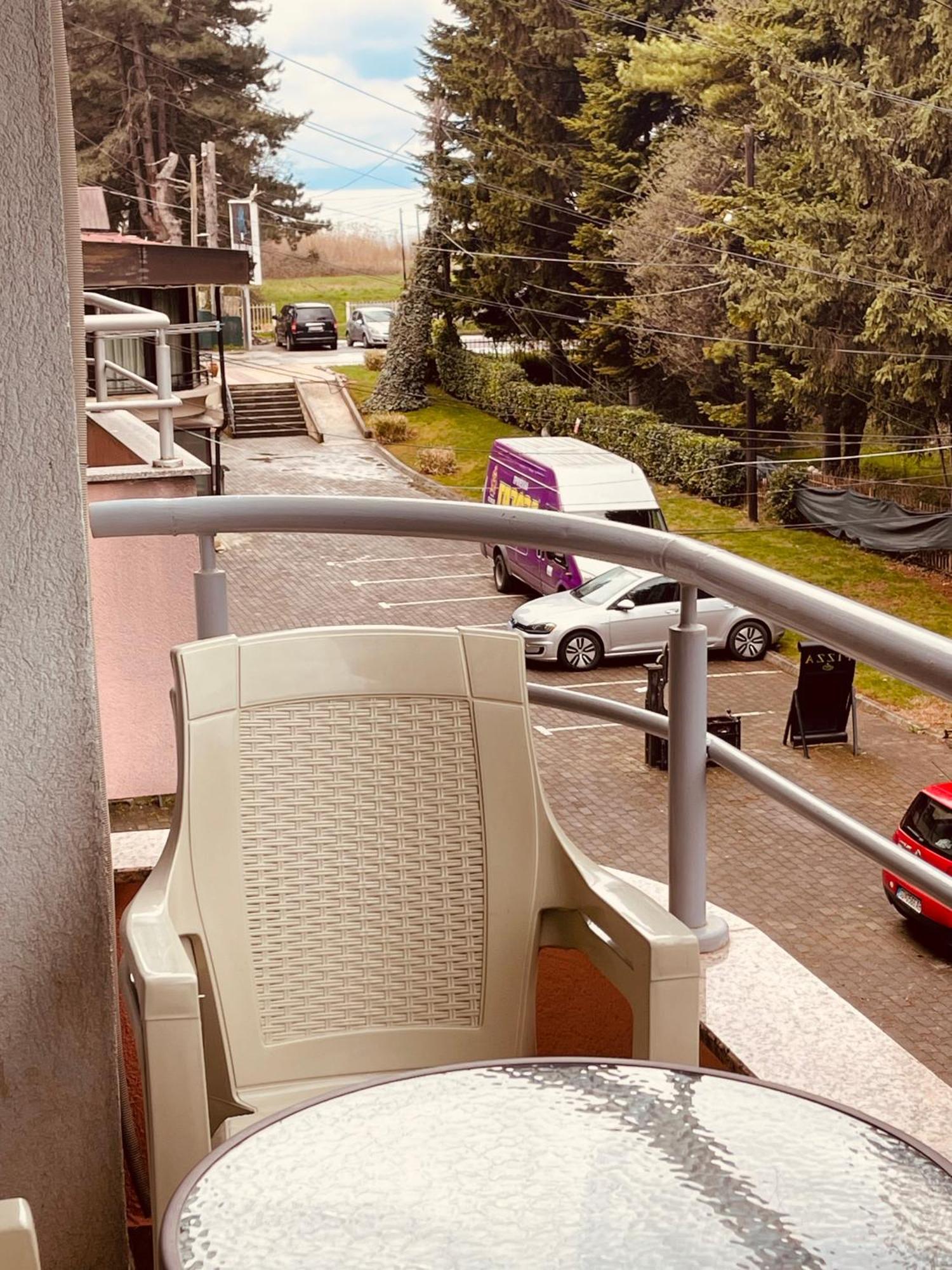 Front Beach Exclusive Apartments Struga Exterior photo